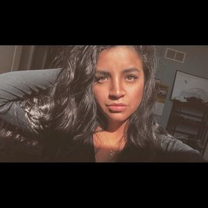 Meet your Posher, Abby